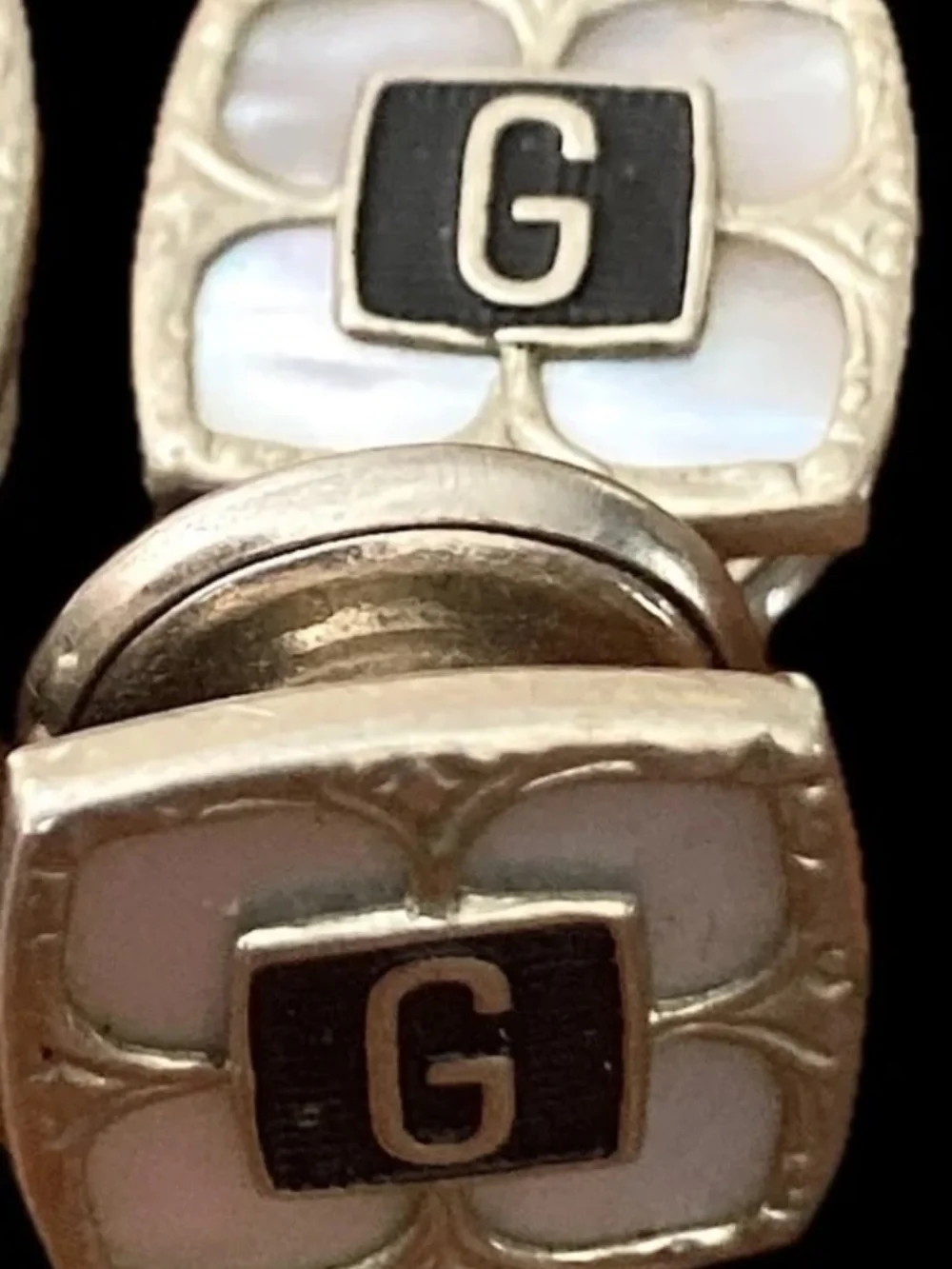 Vintage Baer & Wilde “Kum-A-Part” Single Cufflink – Letter G/L – B&W Pat 1923